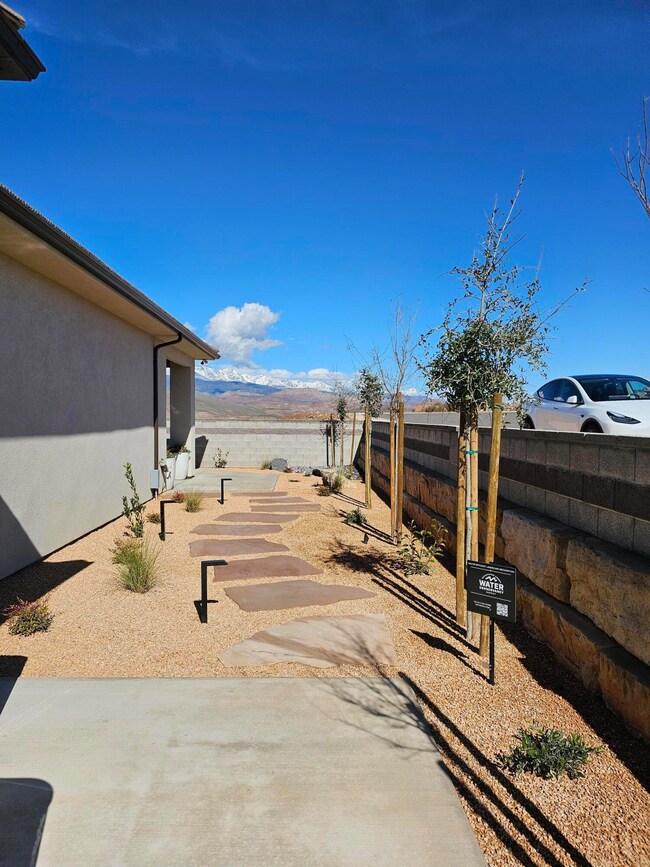 2024 Parade East Side yard