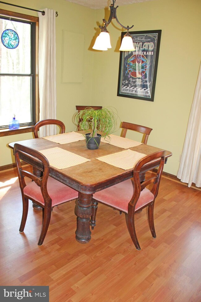 23250 Laurel Hill Dr, California, MD 20619 - photo 4