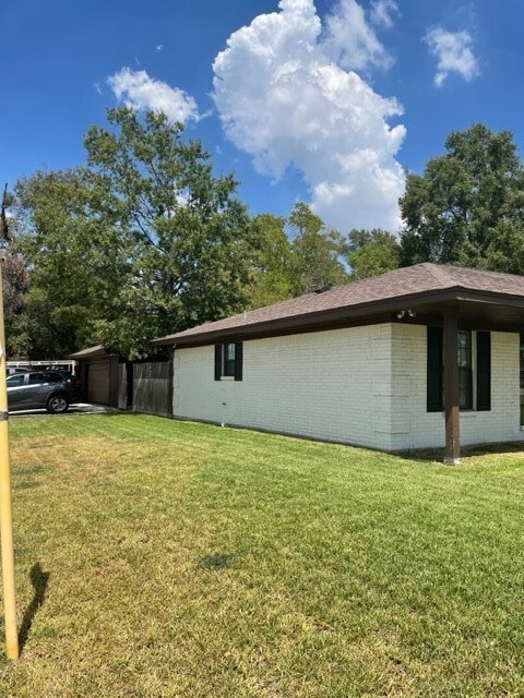 14403 Woodforest Blvd, Houston, TX 77015 - photo 4