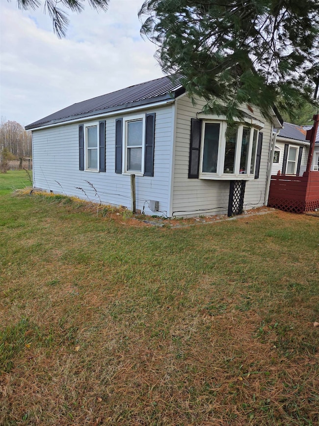 6869 E Jordan Rd, Mount Pleasant, MI 48858 - photo 7