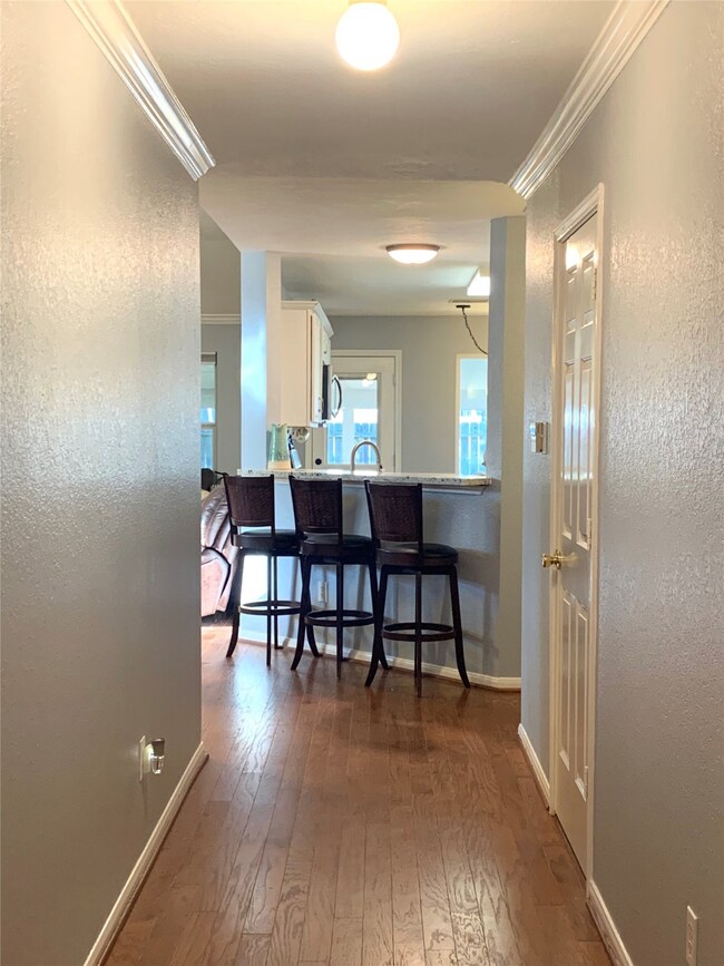 3502 Yellowstone Cir, Pearland, TX 77584 - photo 5