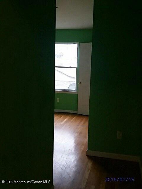 apt 1 br 3