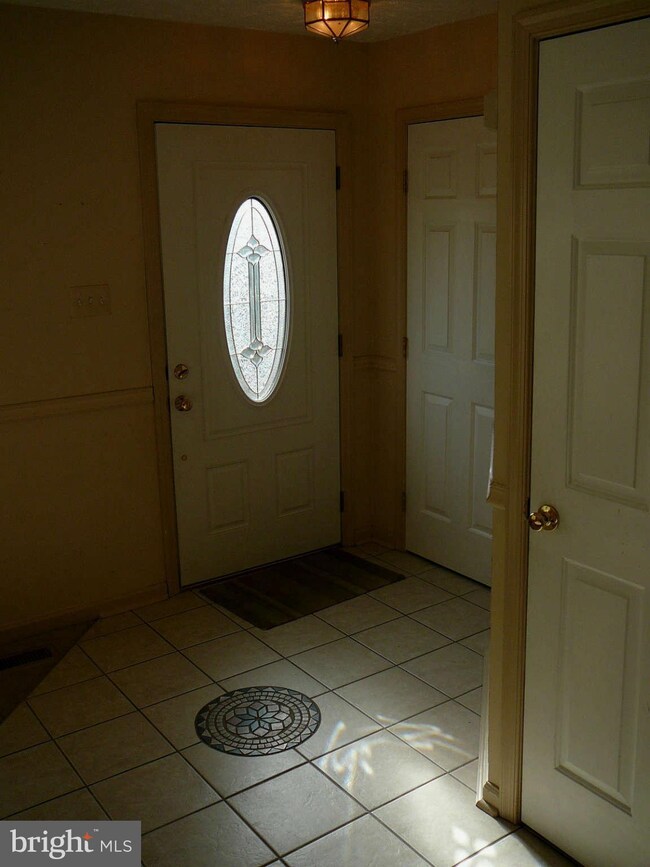 523 Constant Ridge Ct, Abingdon, MD 21009 - photo 7