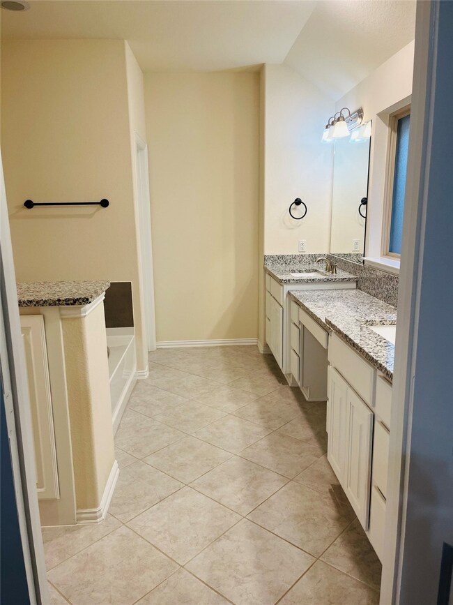 27934 Coulter Dr, Spring, TX 77386 - photo 5