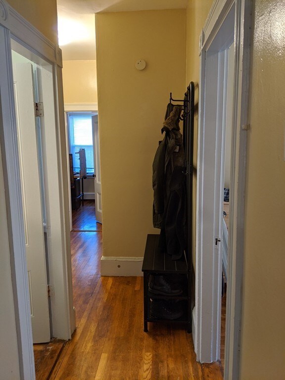 33 Goldsmith St unit 3, Jamaica Plain, MA 02130 - photo 6