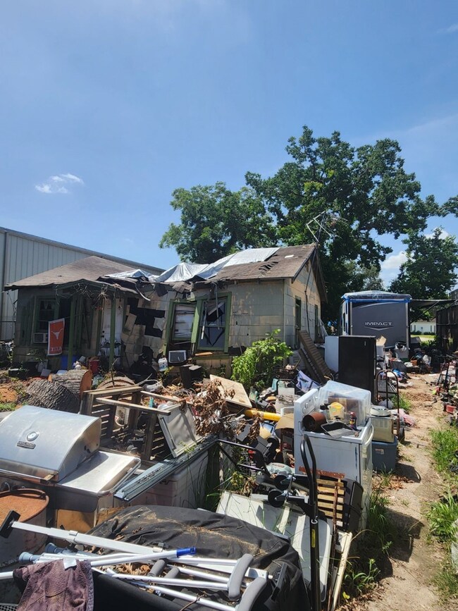 4823 Golden Forest Dr, Houston, TX 77091 - photo 2