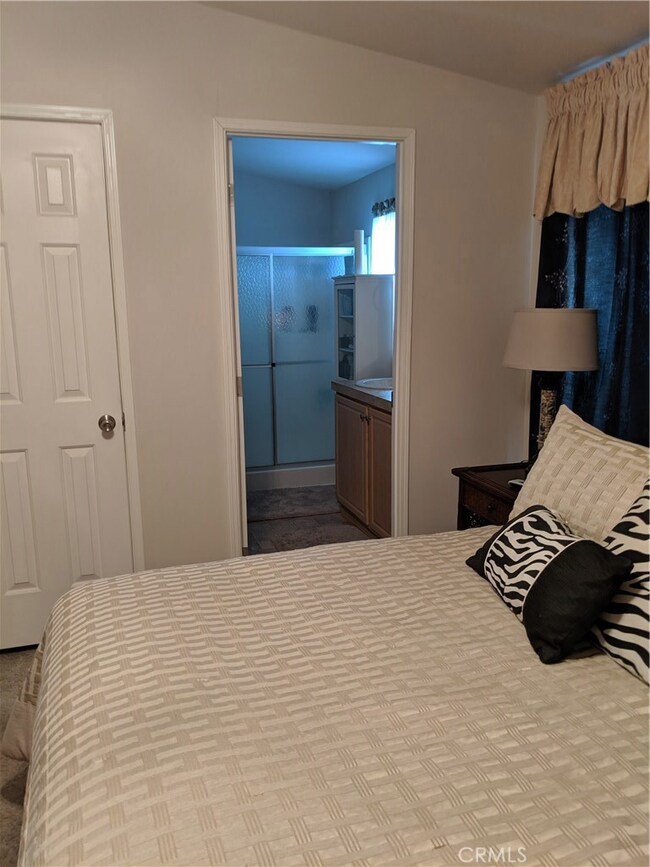 100 Park Moabi Rd unit 9, Needles, CA 92363 - photo 5