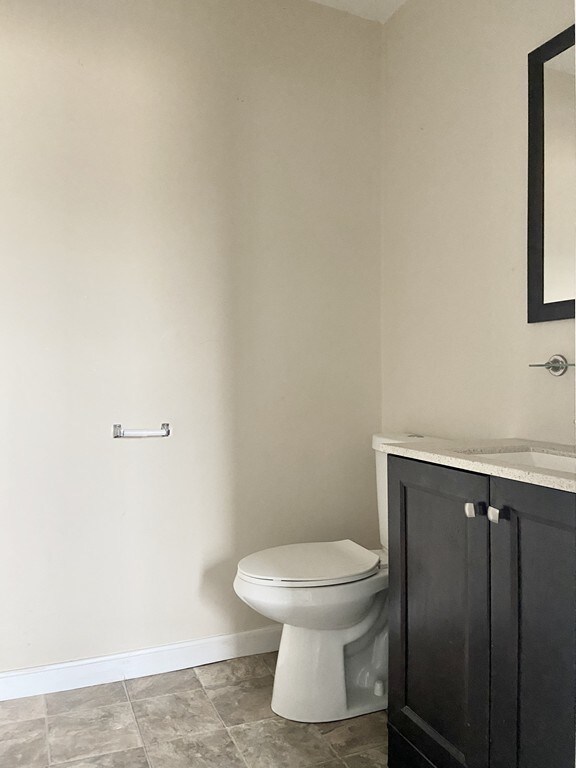 195 W Central St unit 1, Franklin, MA 02038 - photo 6