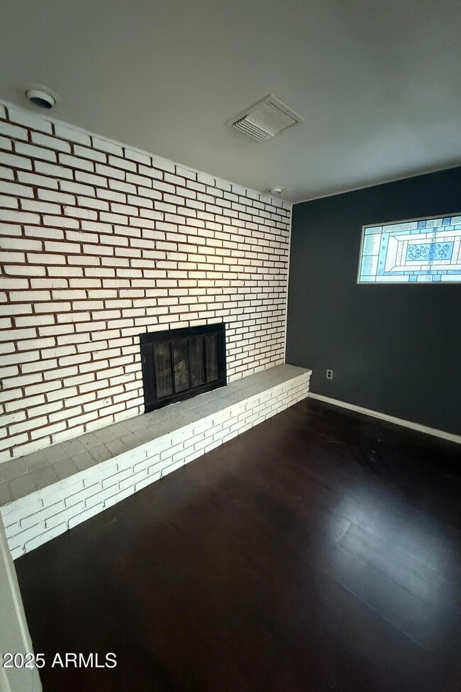 8008 E Whitton Ave, Scottsdale, AZ 85251 - photo 6