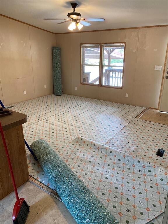 1100 Ridgeview Cir, Granbury, TX 76048 - photo 2