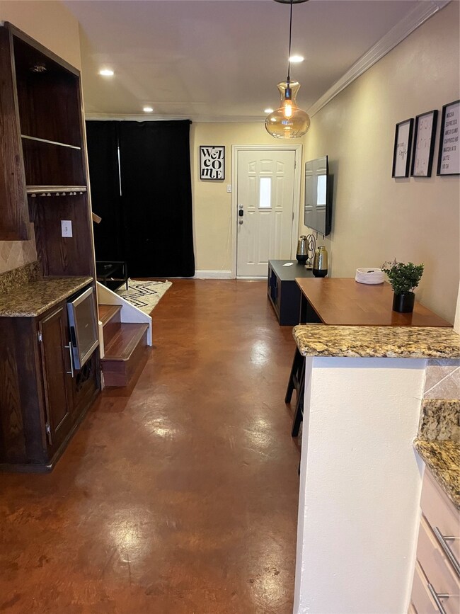 3500 Routh St unit 4, Dallas, TX 75219 - photo 5