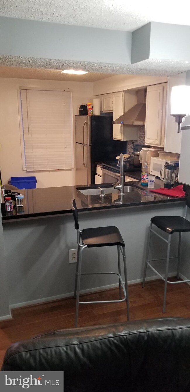 11719 Rosearbor Ct, Germantown, MD 20876 - photo 3