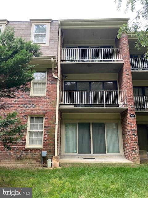 6010 Westchester Park Dr unit T-2, College Park, MD 20740 - photo 2