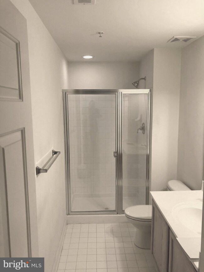 15518 Glastonsbury Way unit BASEMENT UNIT 1, Upper Marlboro, MD 20772 - photo 3