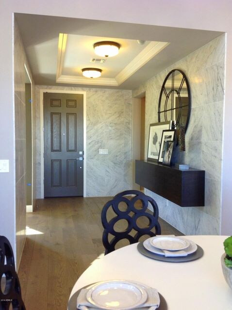 Foyer (2)