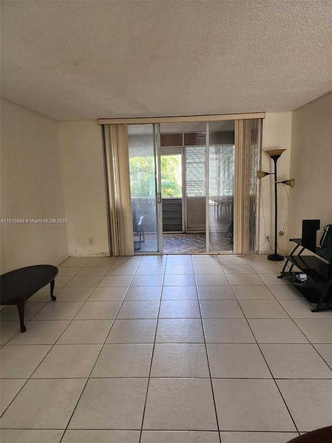 4851 NW 26th Ct unit 237, Lauderdale Lakes, FL 33313 - photo 3