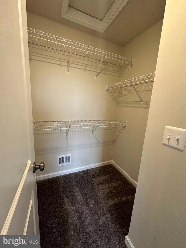 169 Swan Field Ave, Ranson, WV - photo 7