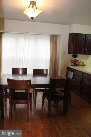 7753 Shootingstar Dr, Springfield, VA 22152 - photo 3