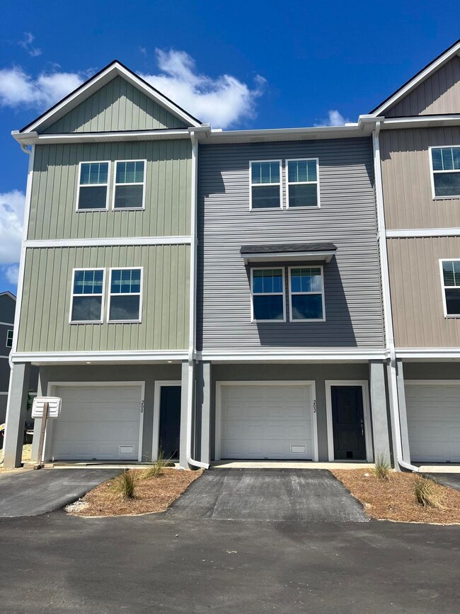 202 Cache Ct.