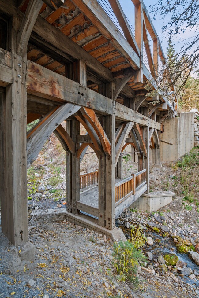 9271 N Mile 23 Ln, Sundance, UT 84604 - photo 6