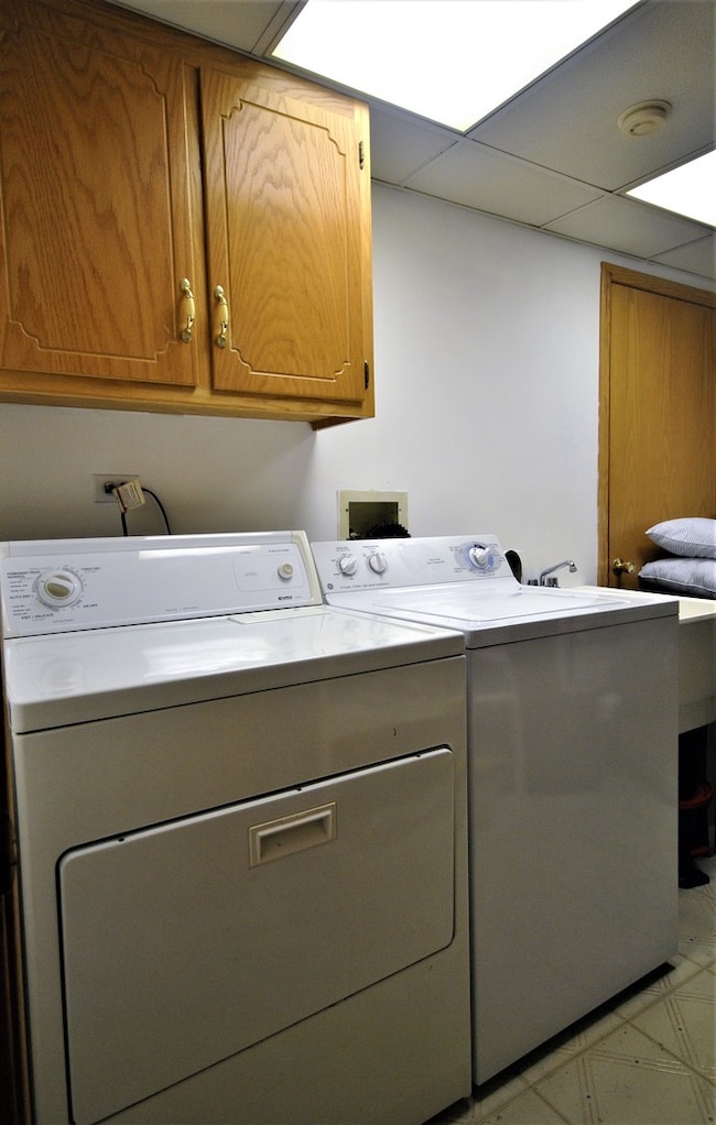 7341 W 71st St unit 2W, Bridgeview, IL 60455 - photo 6