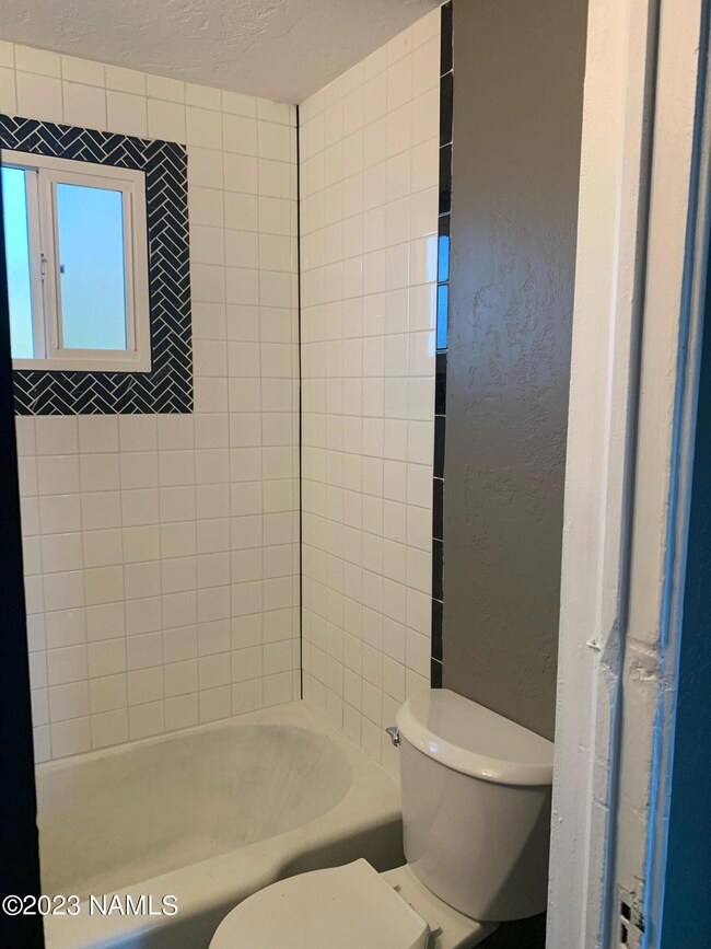 814 N Winslow Ave, Winslow, AZ 86047 - photo 4