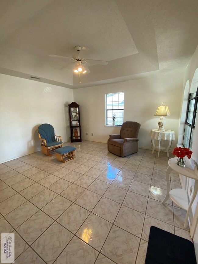 316 W Merida St, Weslaco, TX 78599 - photo 3