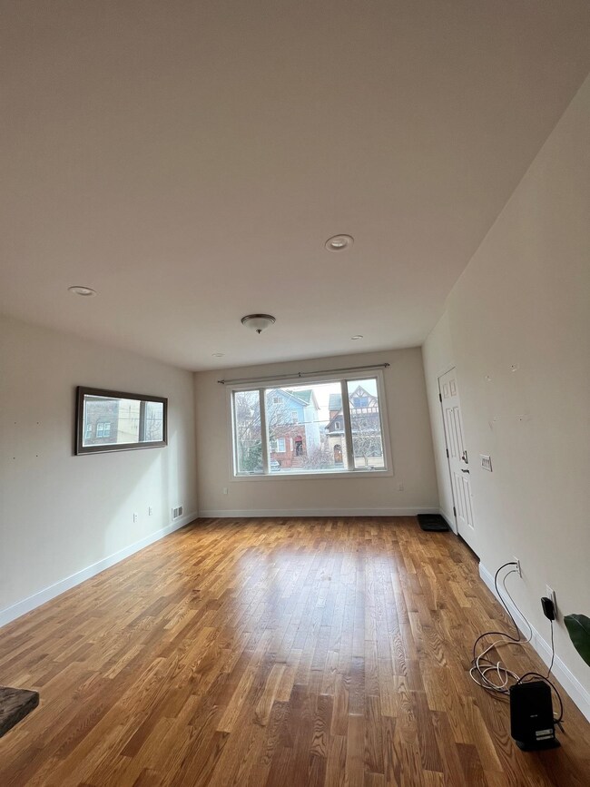 391 Ogden Ave unit 1, Jersey City, NJ 07307 - photo 3
