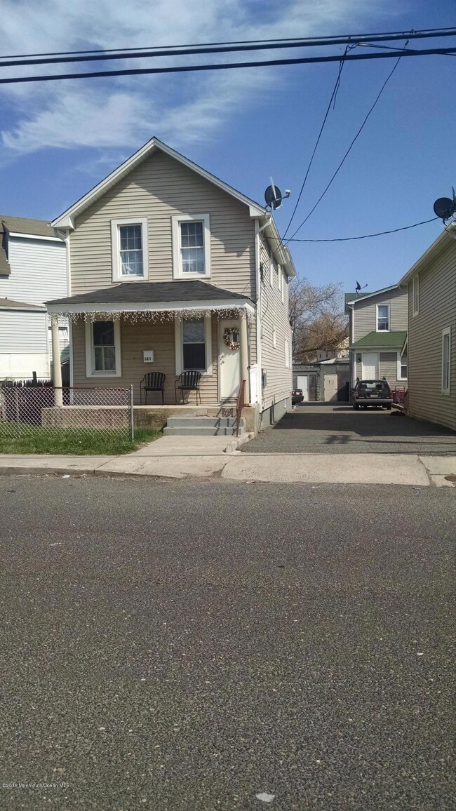 131 S 7th Ave