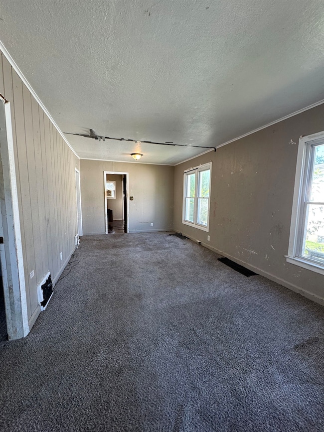 3217 Arlene Ave, Flint, MI 48503 - photo 5