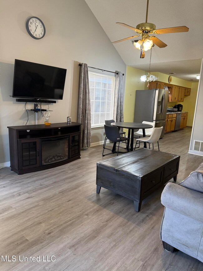 418 Carol Ann Cove, Southaven, MS 38671 - photo 7