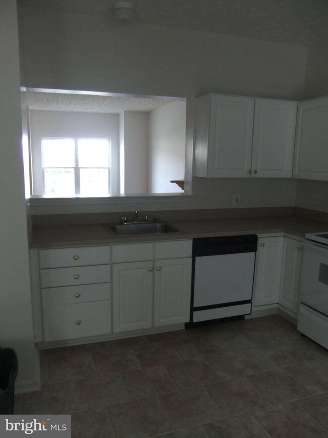 15 Bellhurst Way, Nottingham, MD 21236 - photo 5