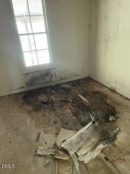 404 N Wilson St, Walstonburg, NC 27888 - photo 3