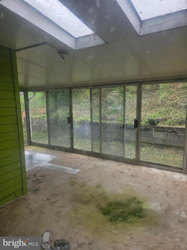 2406 24th St SE, Washington, DC 20020 - photo 6