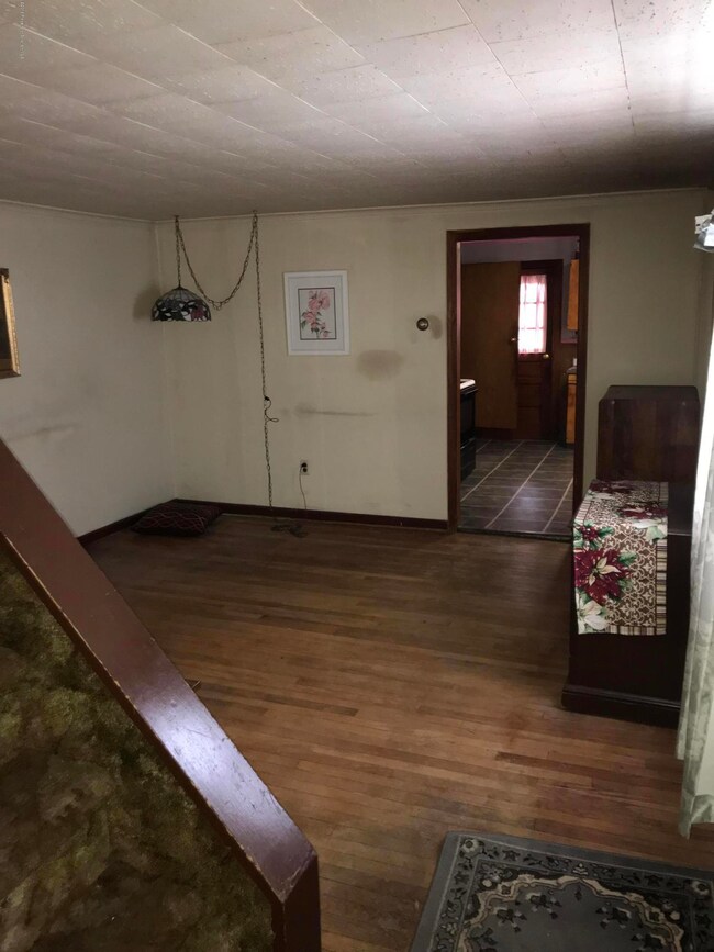 1116/1118 Eynon St, Scranton, PA 18504 - photo 4