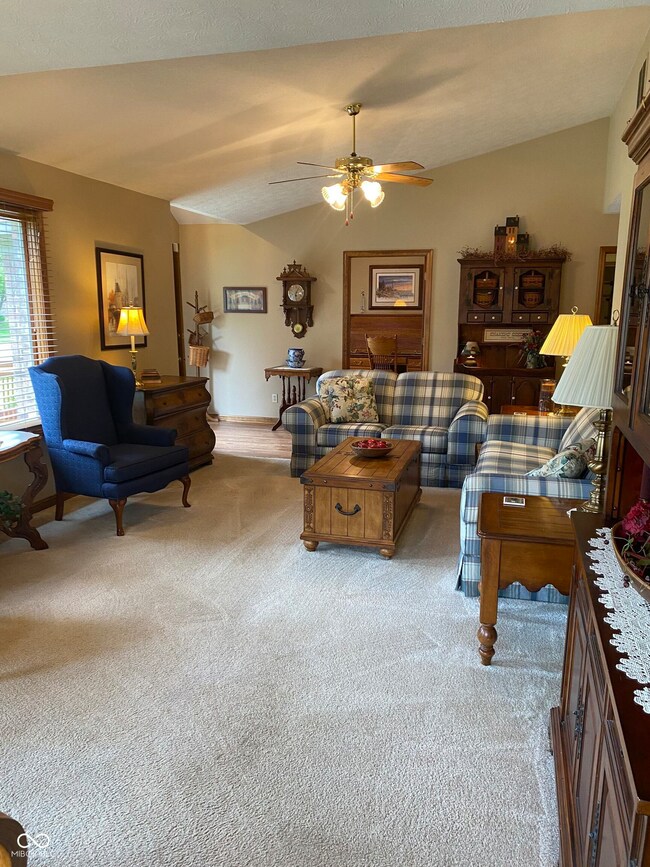 3201 Thomas Trace, Columbus, IN 47203 - photo 5