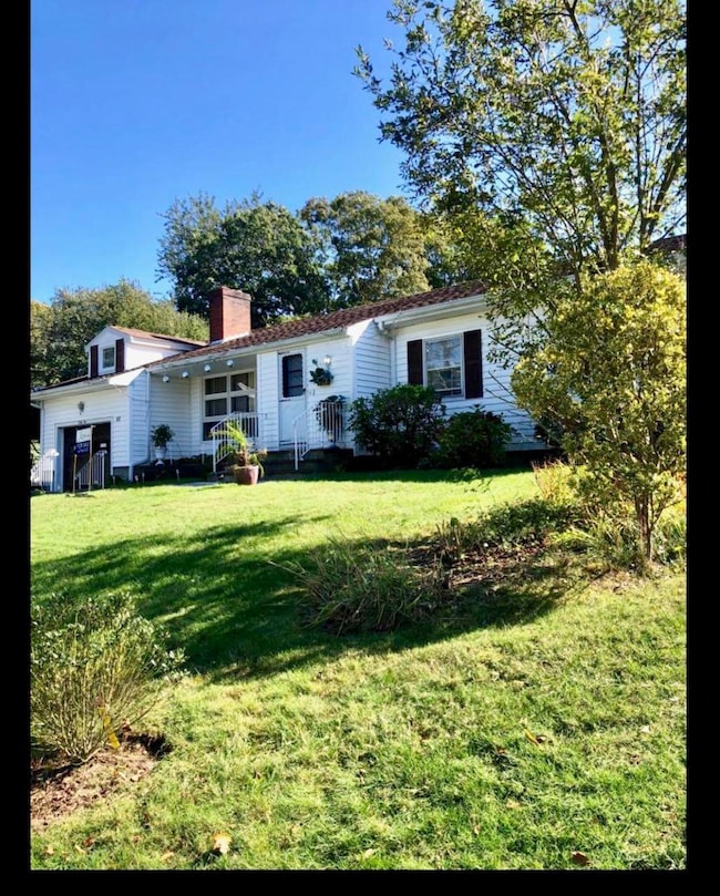 45 Hampshire Ave, Hyannis, MA 02601 - photo 2