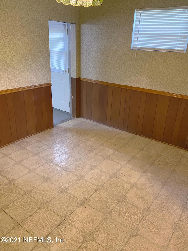 4861 Irvington Ave, Jacksonville, FL 32210 - photo 4