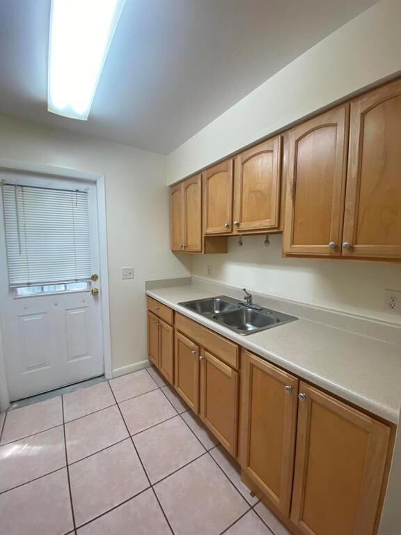 1023 Louisiana Ave unit 3, Sebastian, FL 32958 - photo 7