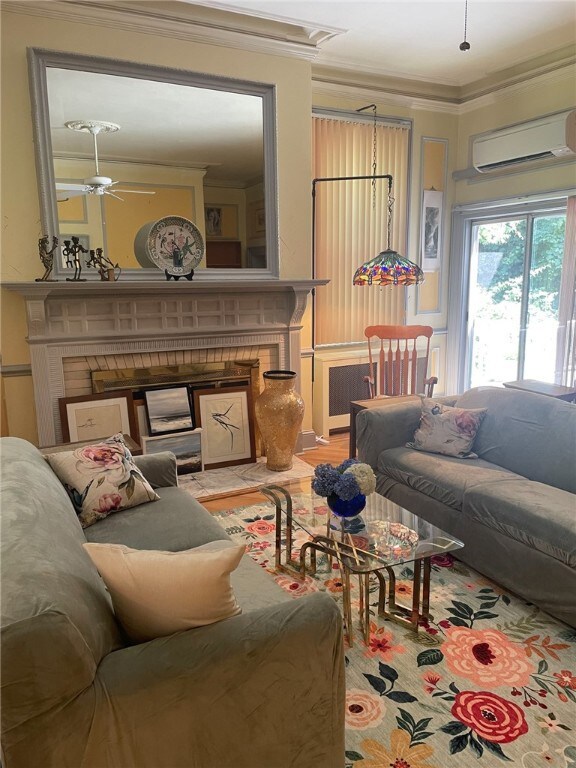 46 Chastellux Ave, Newport, RI 02840 - photo 5