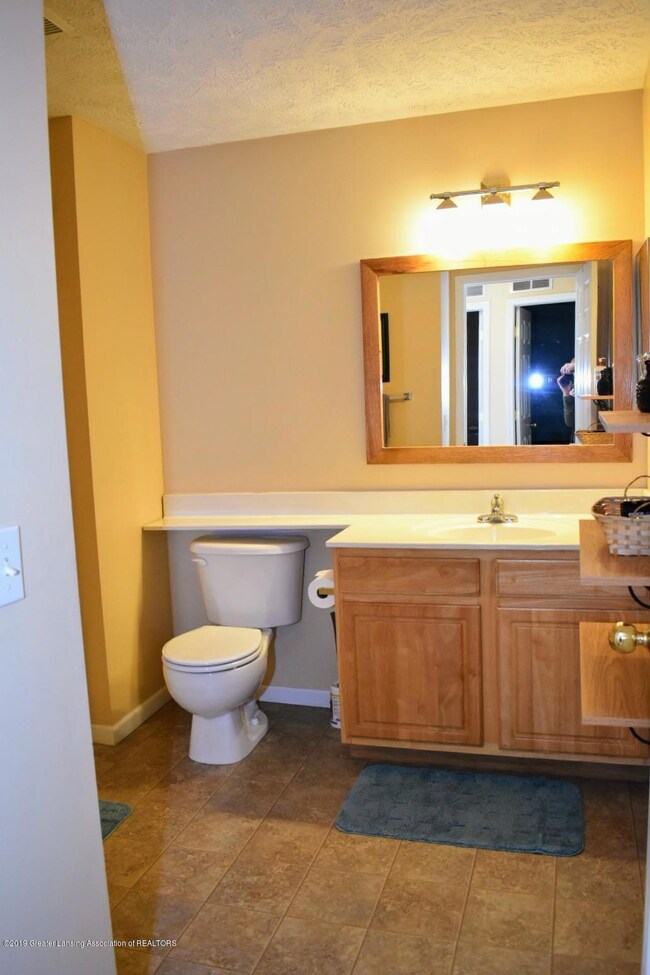 (7) bathroom 1