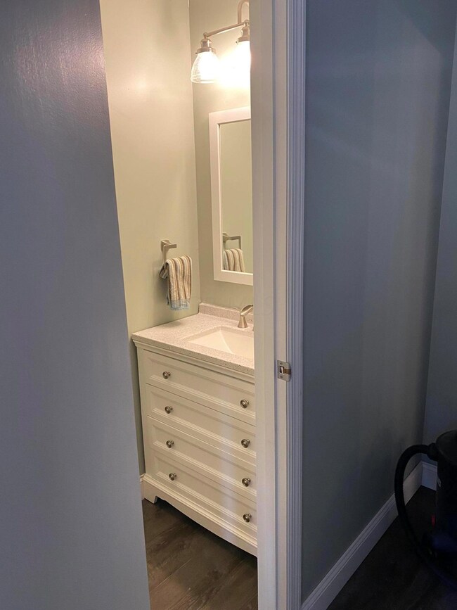 1815 Laylon Dr, Columbus, OH 43229 - photo 7