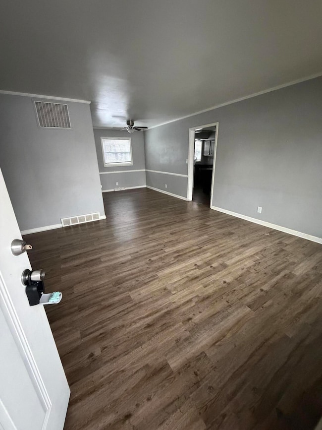 2060 Alexandria Dr, Lexington, KY 40504 - photo 2