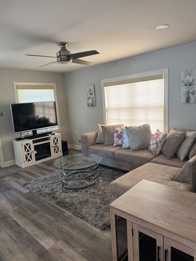 2527 Keystone Ave, Riverside, IL 60546 - photo 4