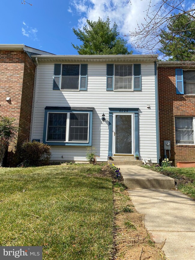 6026 Tree Swallow Ct, Columbia, MD 21044 - photo 2