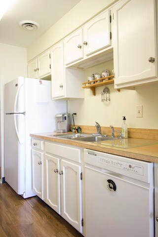 600 Naples Ct unit 602, Glenview, IL 60025 - photo 7