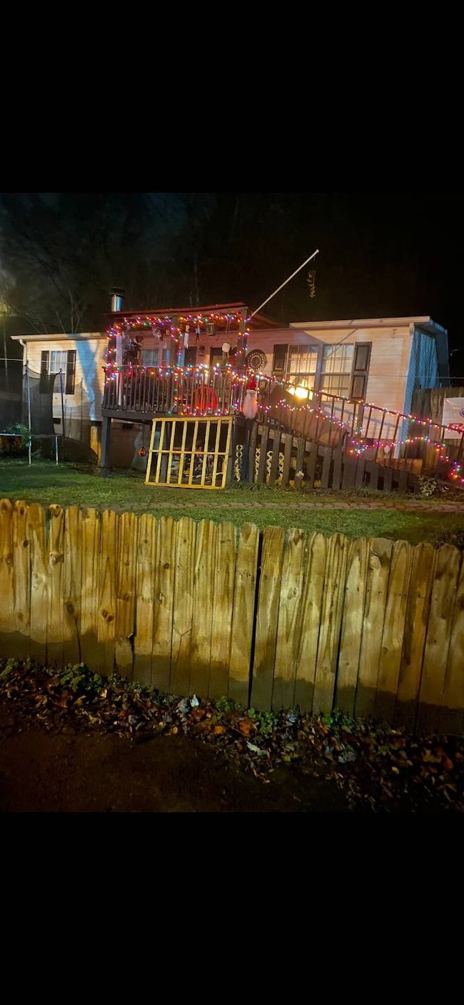 918 Craft St, Jefferson City, TN 37760 - photo 2