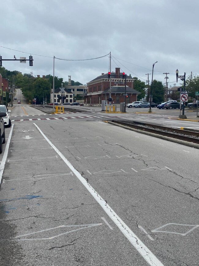 206 W Broadway St, Frankfort, KY 40601 - photo 3