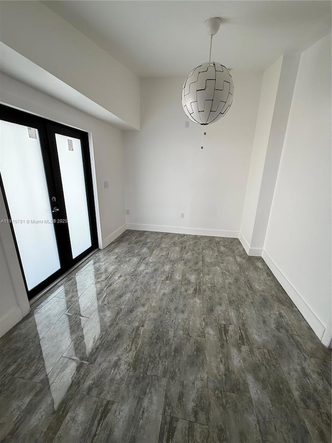 19754 NW 61st Ave, Hialeah, FL 33015 - photo 5