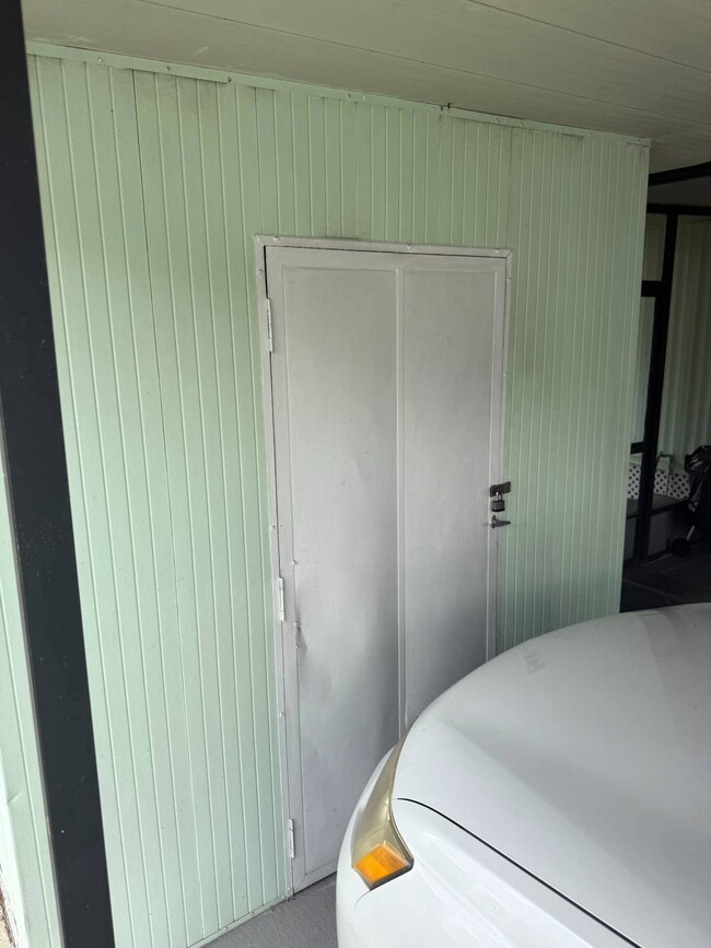 10365 Mercadier Ln unit 7, Riverview, FL 33578 - photo 7